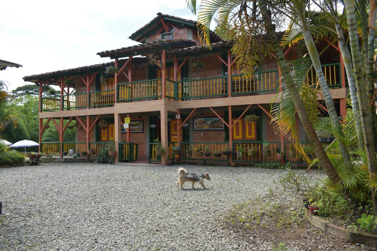 Finca Hotel Villa Mariana Montenegro Exteriör bild
