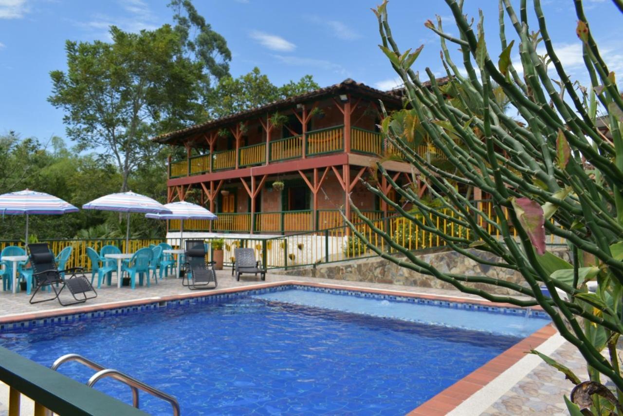 Finca Hotel Villa Mariana Montenegro Exteriör bild